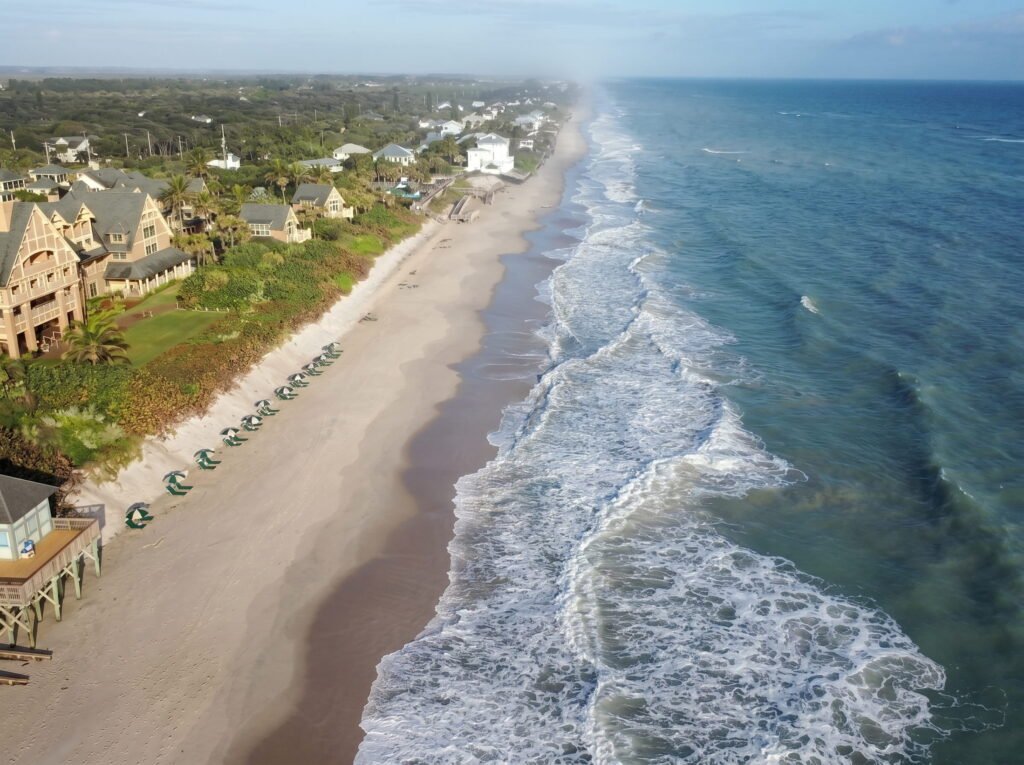 Vero Beach Florida shoreline with soft sand and rolling Atlantic waves, a relaxing family beach in Florida